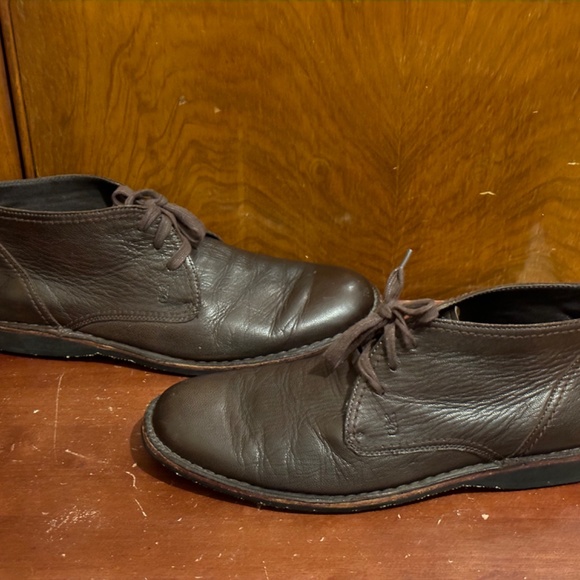 John Varvatos Men’s Chukka’s main image 4